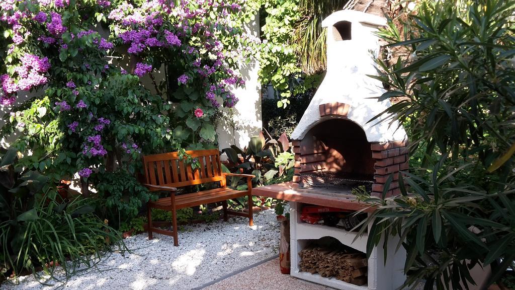 Sabina Apartments Omis Phòng bức ảnh