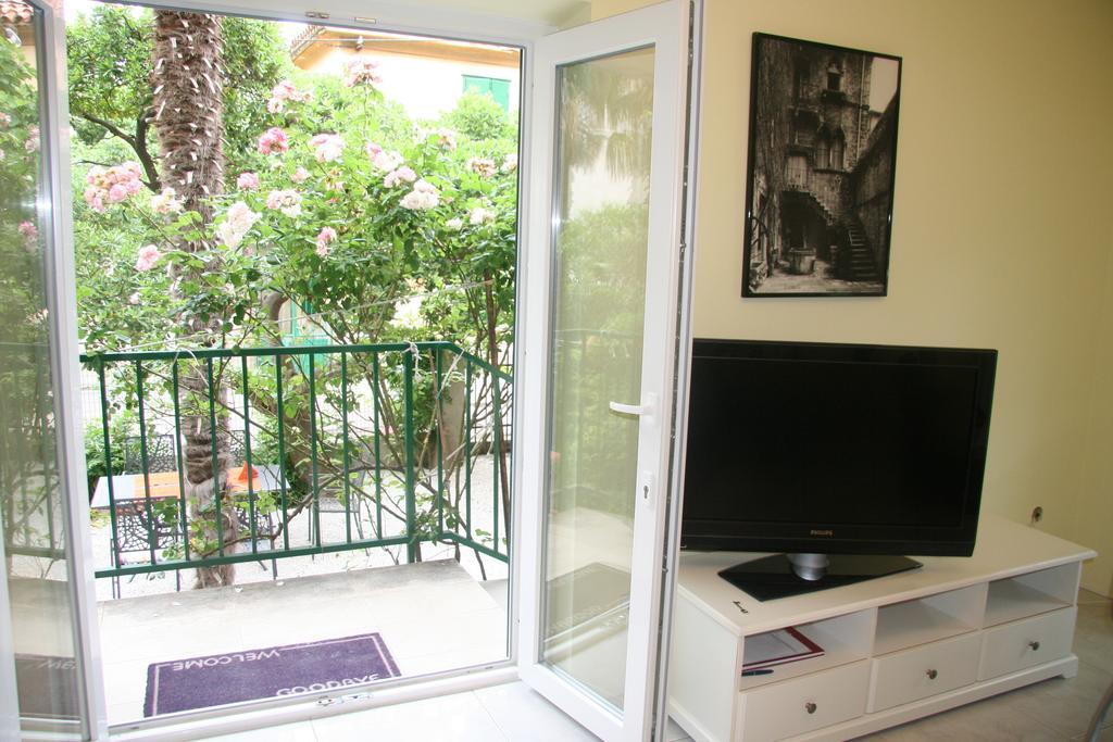 Sabina Apartments Omis Phòng bức ảnh